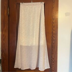 Floral cream flowy Skirt